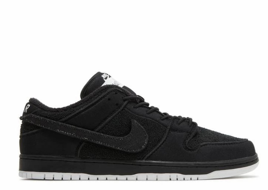 * Nike Gnarhunters X Dunk Low Sb 'Black' | Shoes